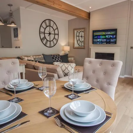 2 Bed In Oc-a32817
