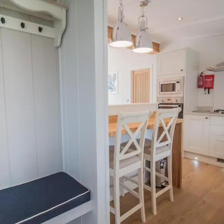 2 Bed In Oc-a32817 Lodge Pickering